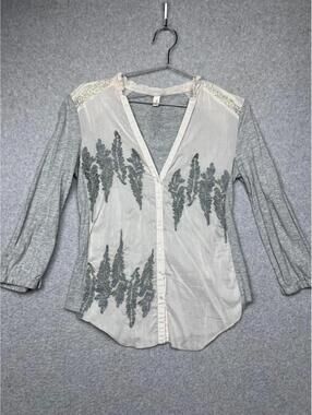 Anthropologie Tiny Savannah Feather Embroidered Silk Blend button up S Blouse